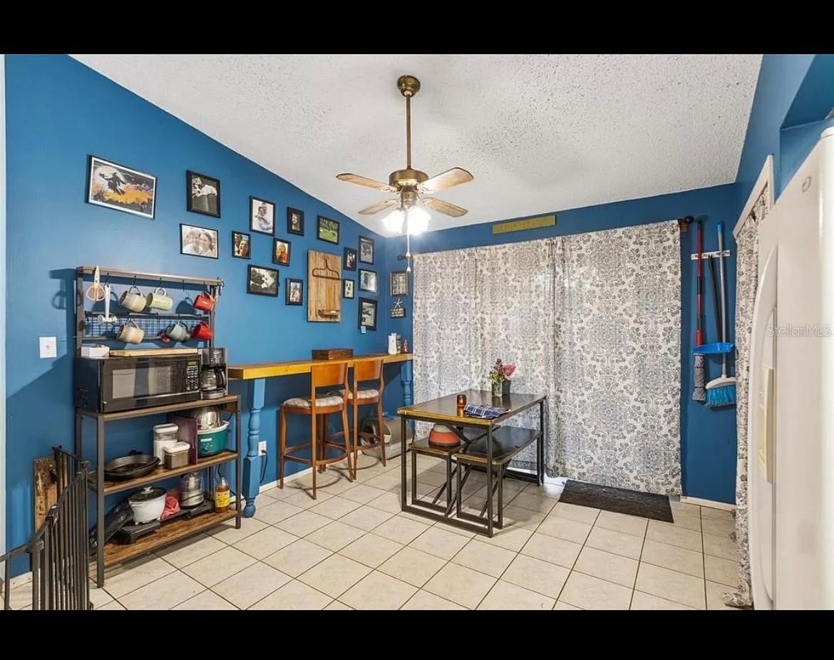 Image 11 of 19 For 3015 Casselwood Street
