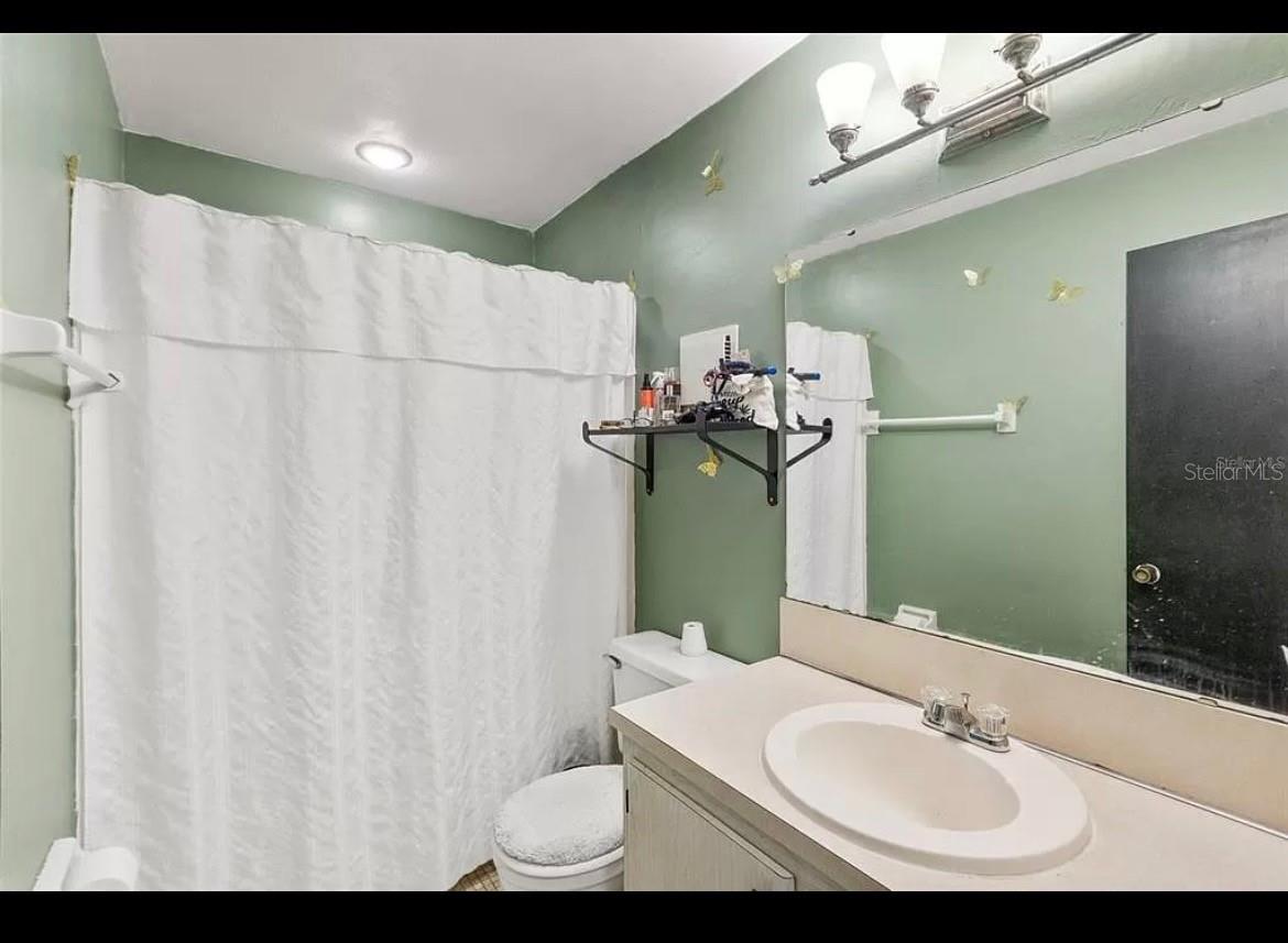 Image 17 of 19 For 3015 Casselwood Street