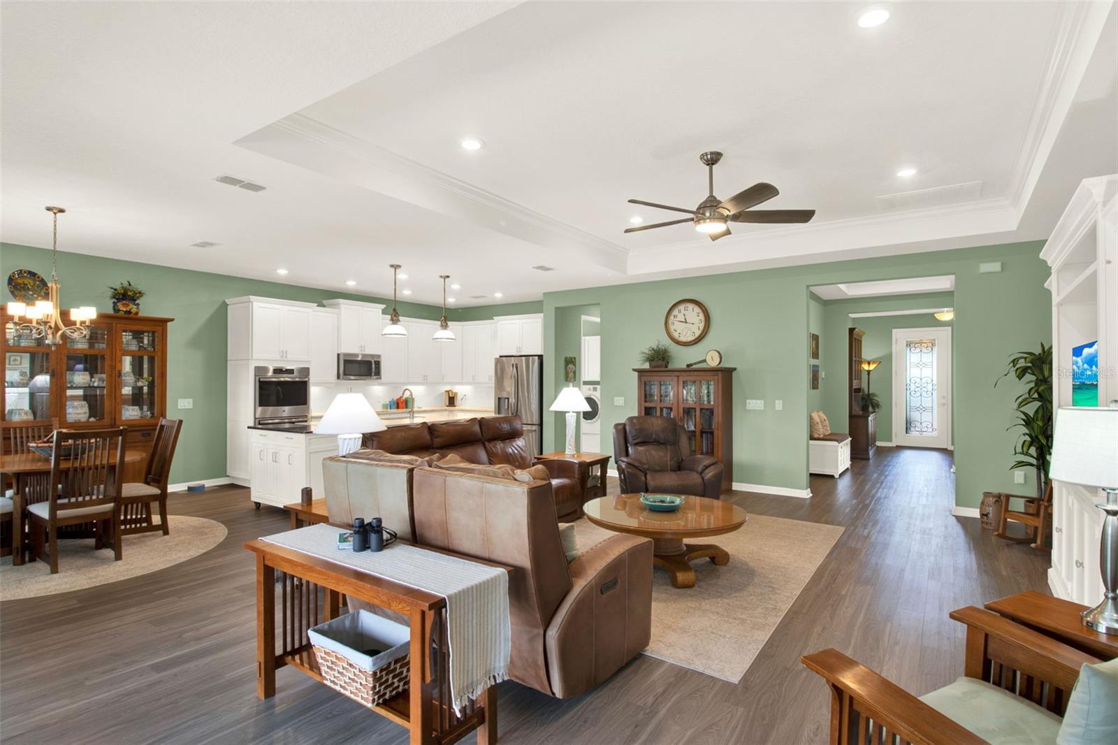 Image 13 of 81 For 446 Treviso Drive