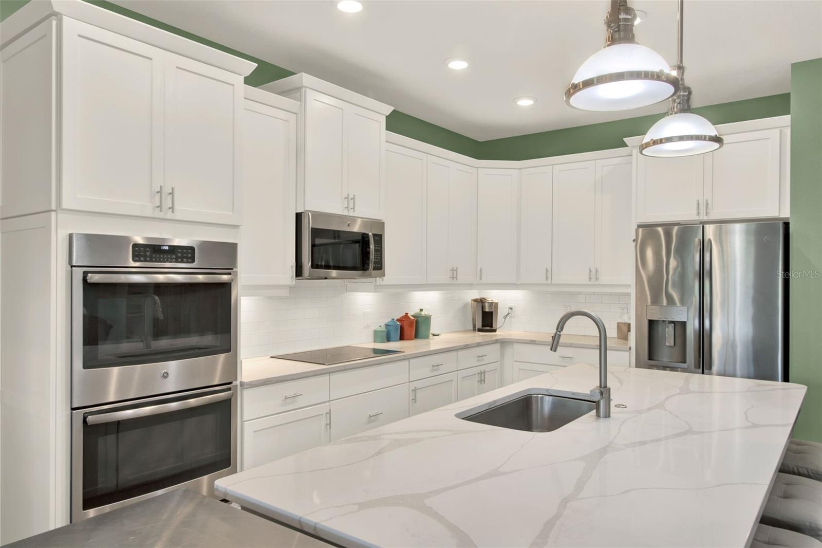 Image 18 of 81 For 446 Treviso Drive