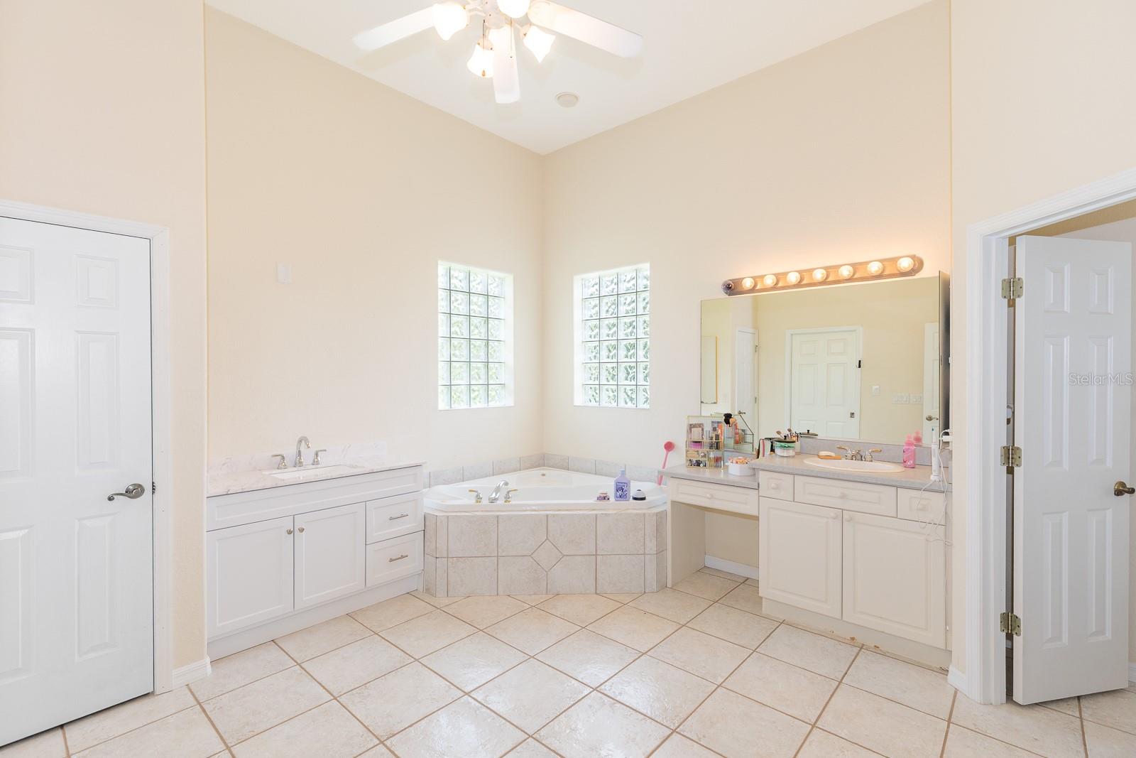 Image 16 of 55 For 32025 Timberlake Drive