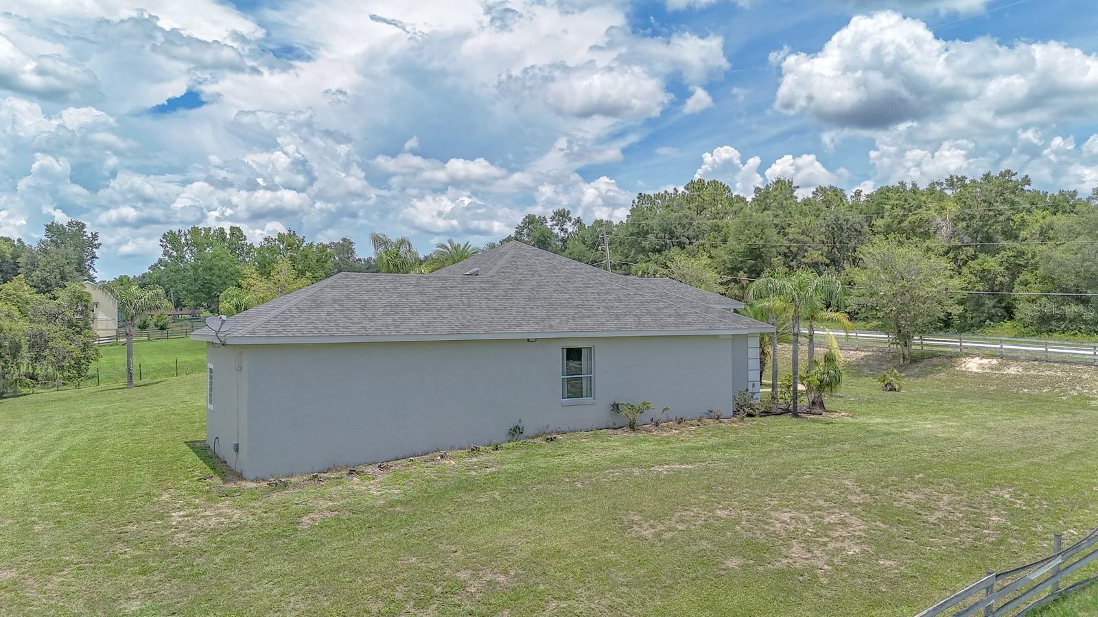 Image 4 of 55 For 32025 Timberlake Drive