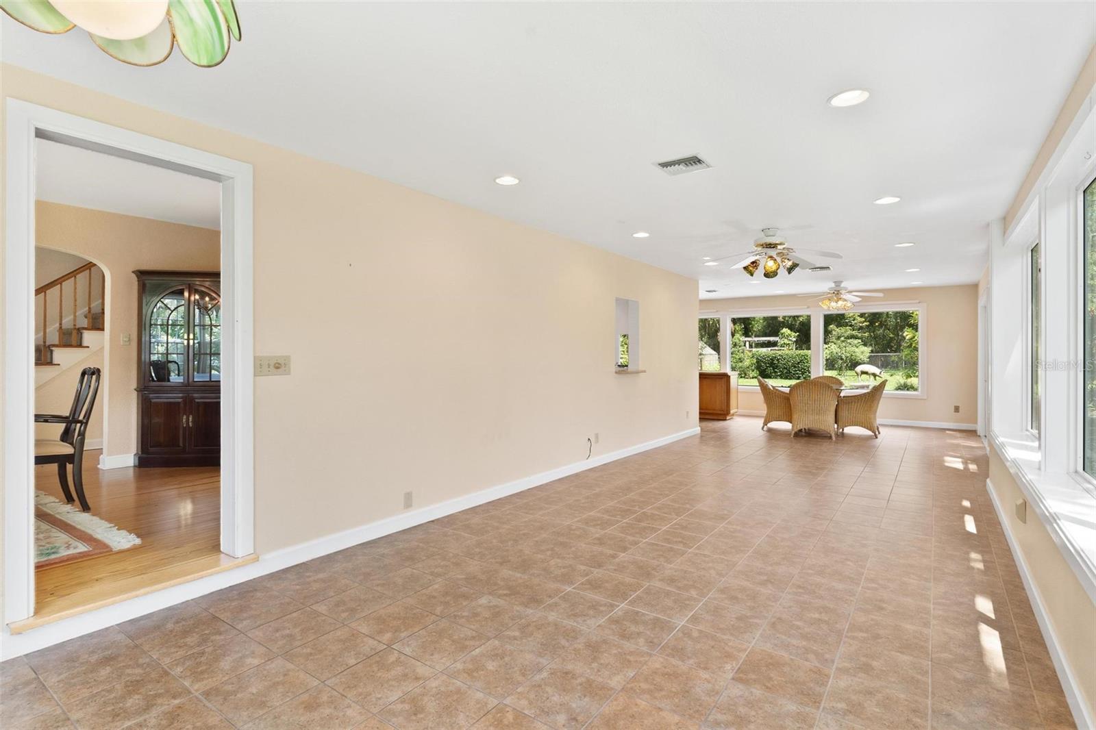 Image 18 of 82 For 9223 Silver Lake Drive