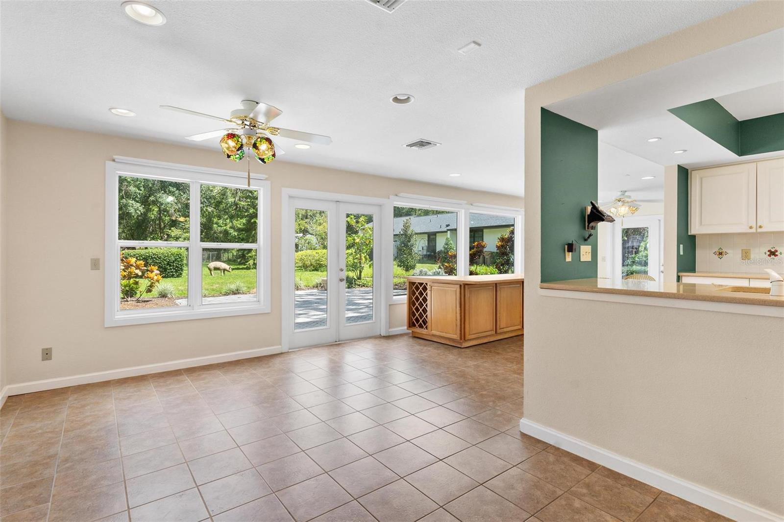 Image 23 of 82 For 9223 Silver Lake Drive