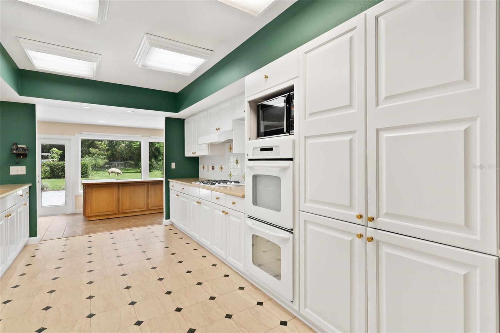 Image 25 of 82 For 9223 Silver Lake Drive