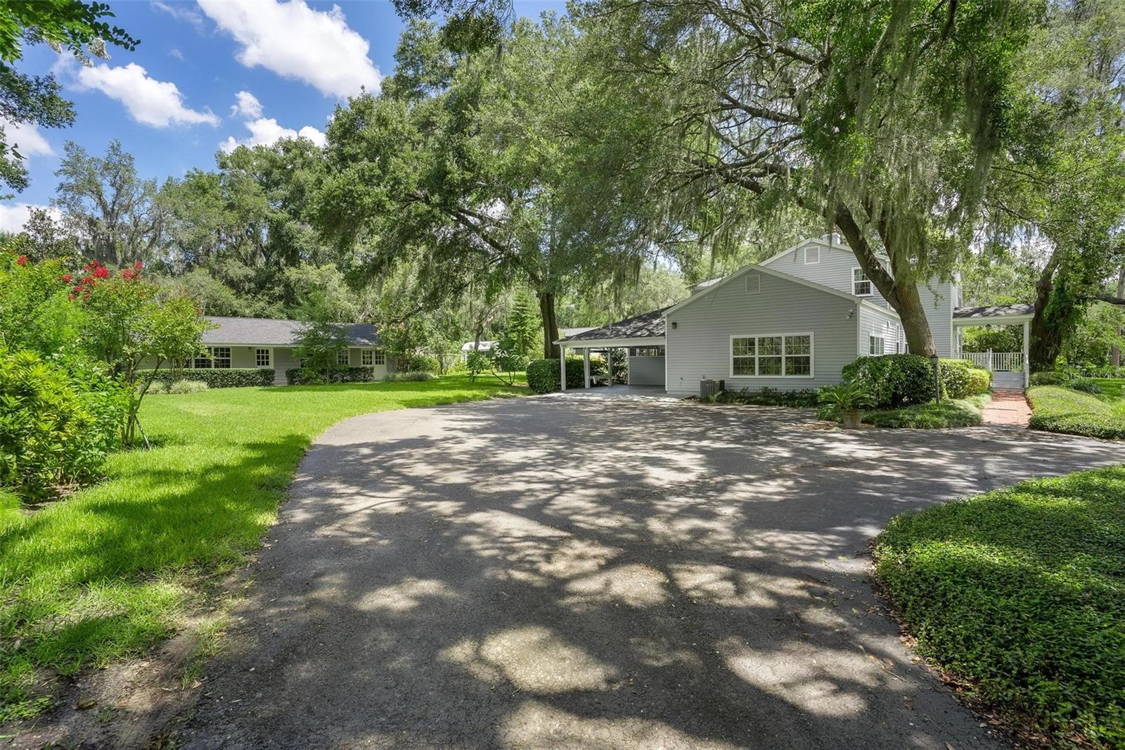 Image 4 of 82 For 9223 Silver Lake Drive