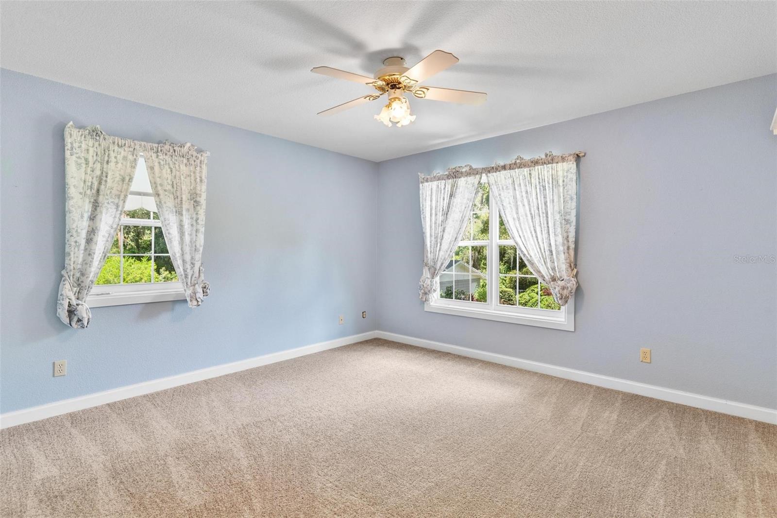 Image 44 of 82 For 9223 Silver Lake Drive
