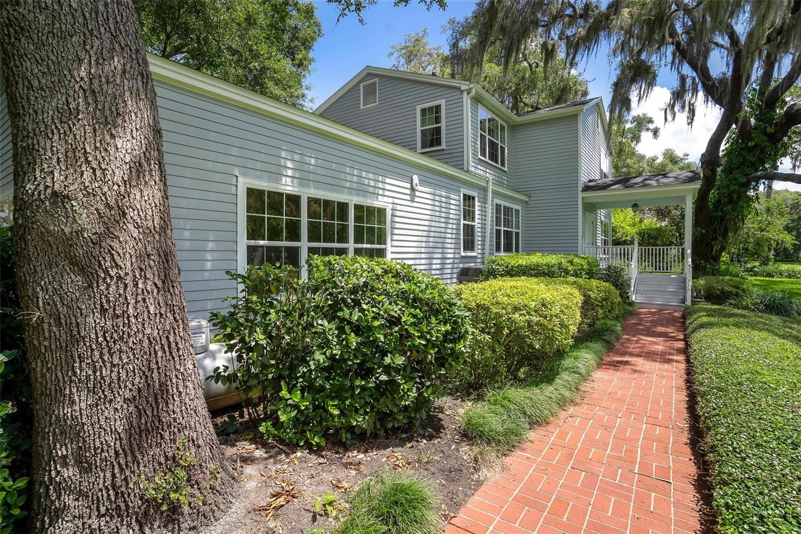 Image 5 of 82 For 9223 Silver Lake Drive