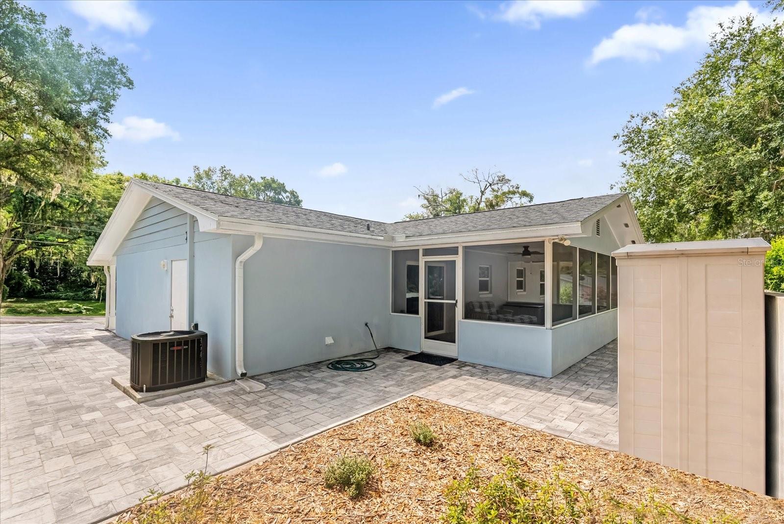 Image 19 of 28 For 123 Clayton Street