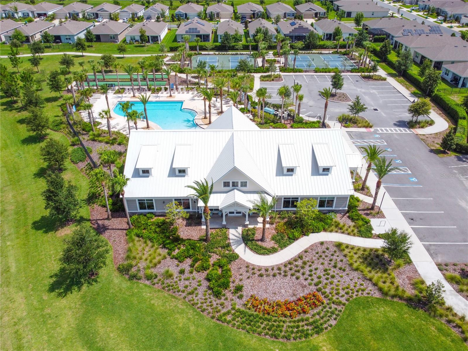 Image 38 of 49 For 8128 Penrose Place