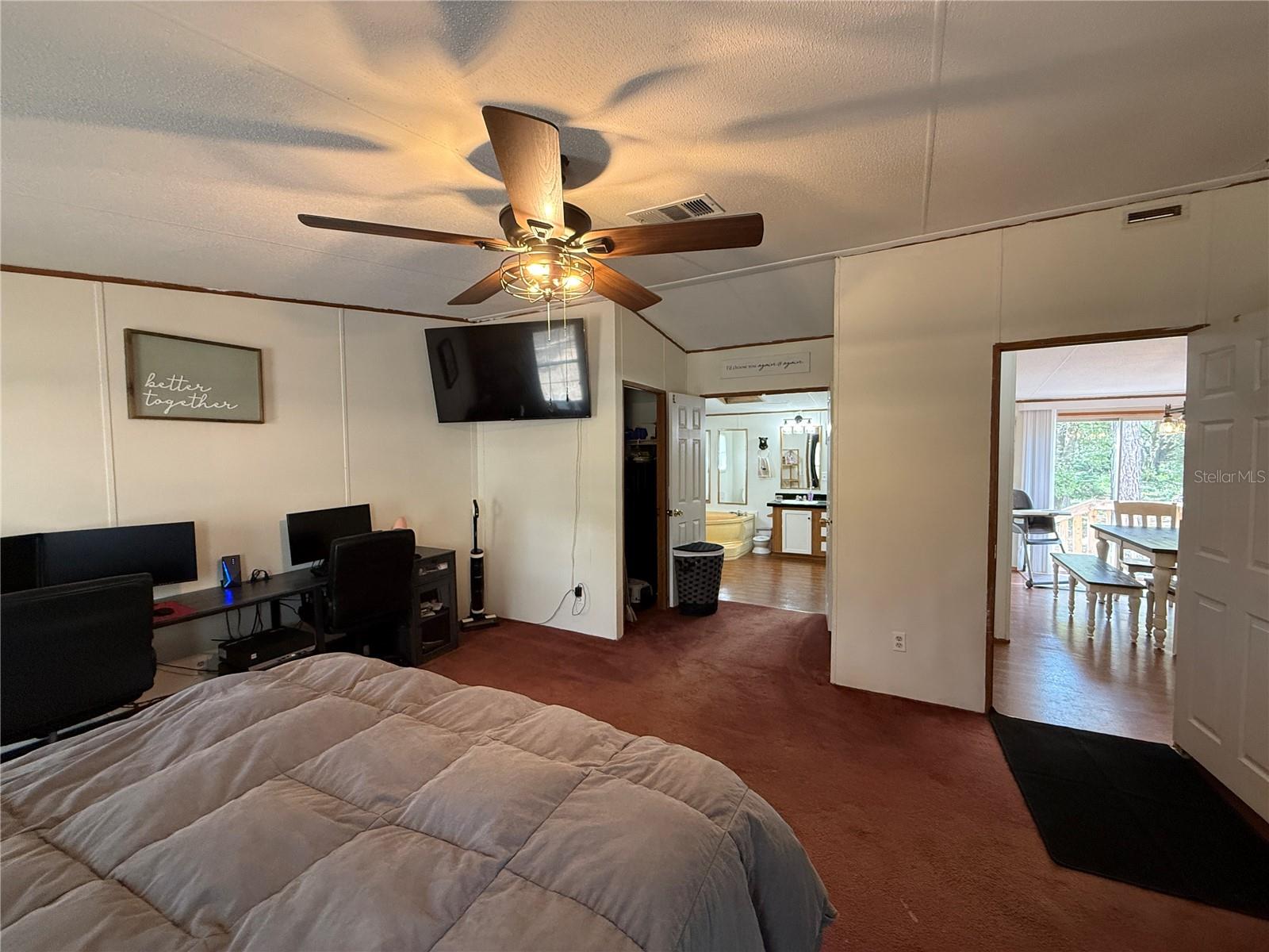Image 33 of 49 For 7500 180th Avenue Road