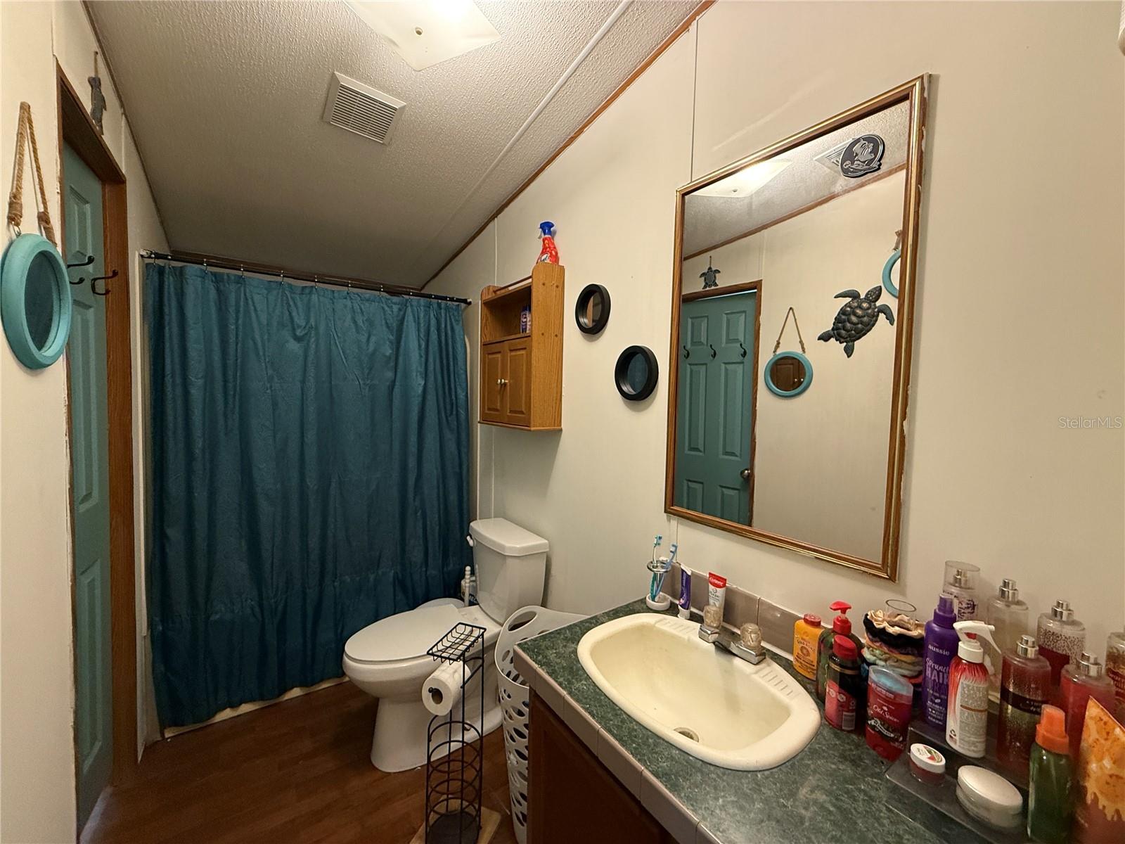 Image 40 of 49 For 7500 180th Avenue Road