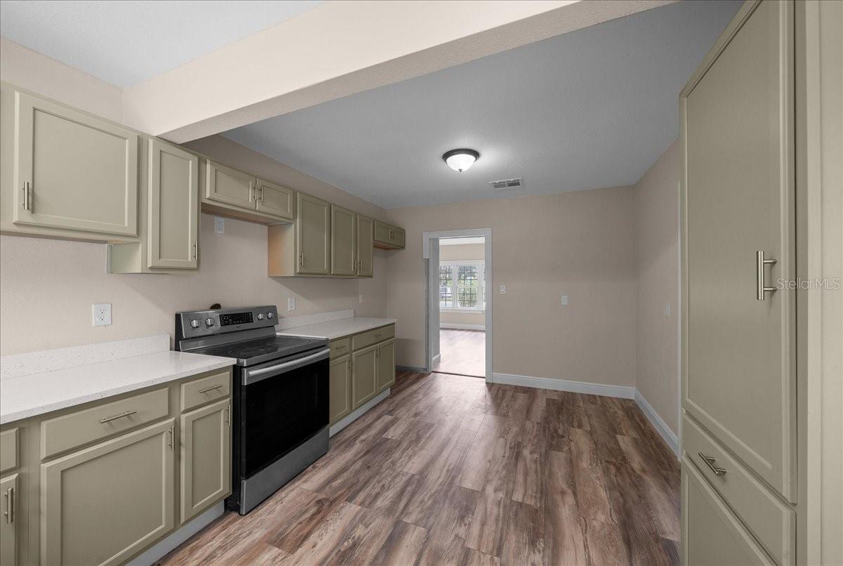 Image 10 of 68 For 42323 State Road 19