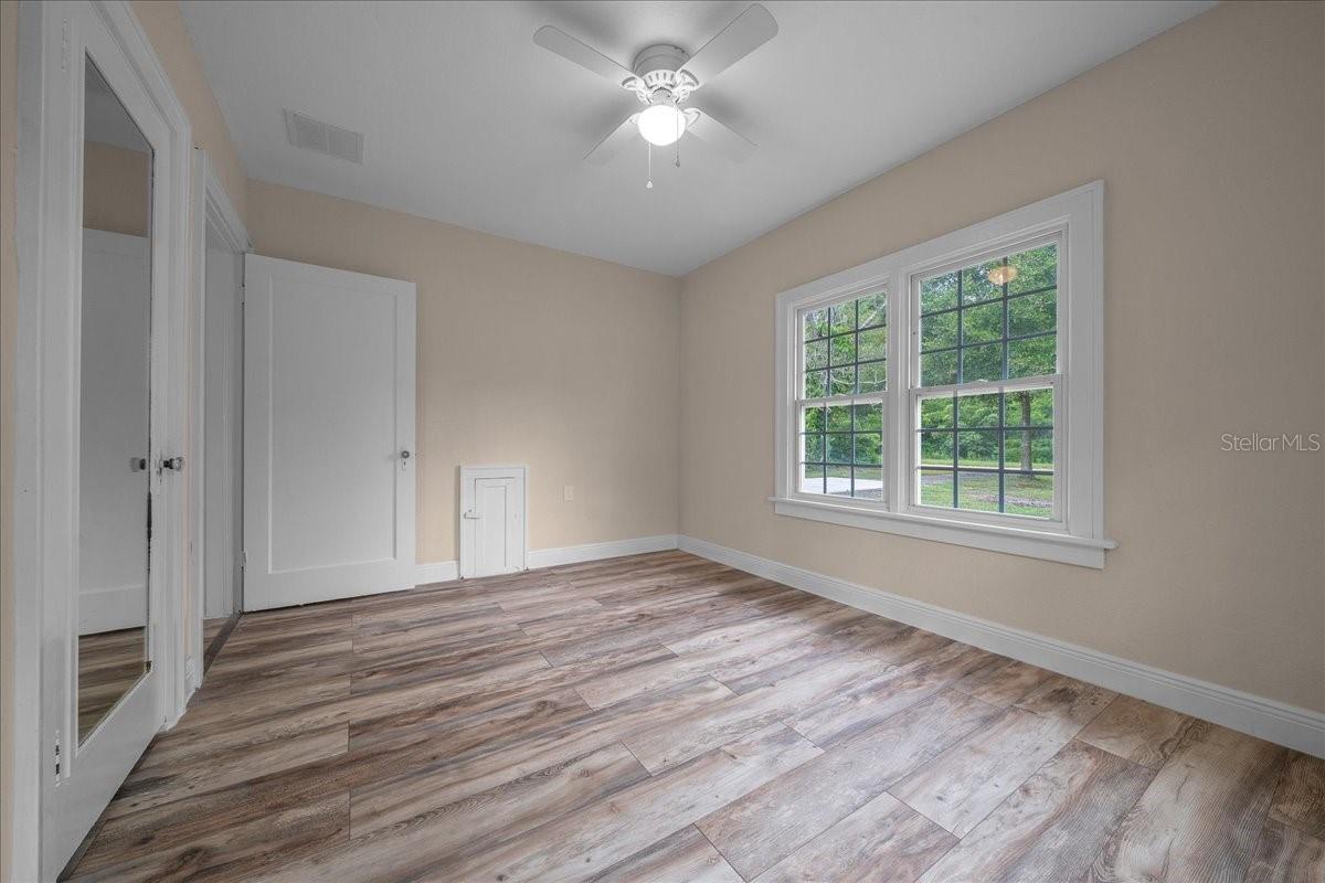 Image 34 of 68 For 42323 State Road 19