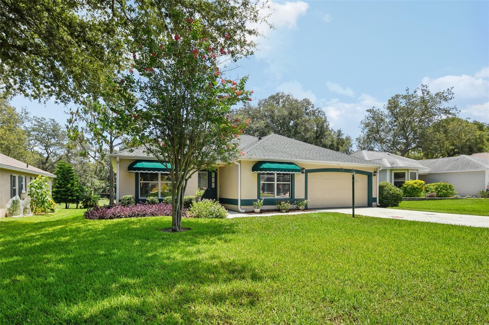 Details for 516 Loma Paseo Drive, THE VILLAGES, FL 32159