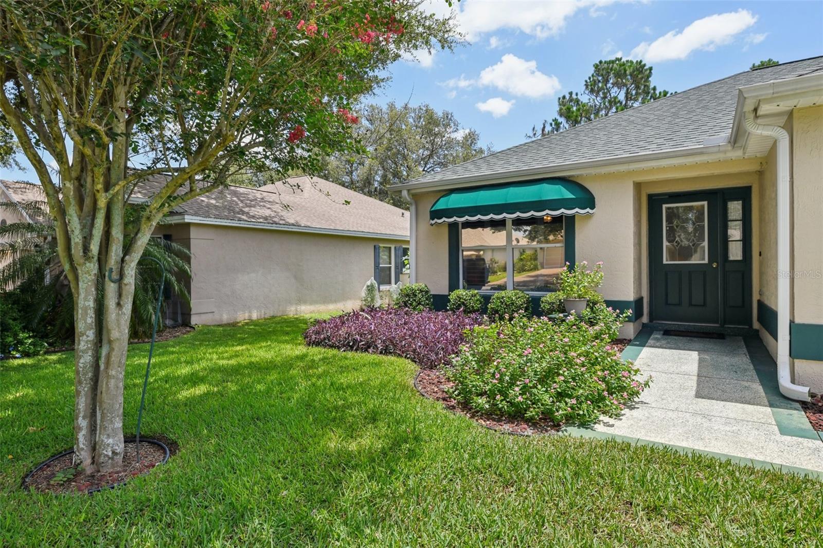 Image 4 of 53 For 516 Loma Paseo Drive