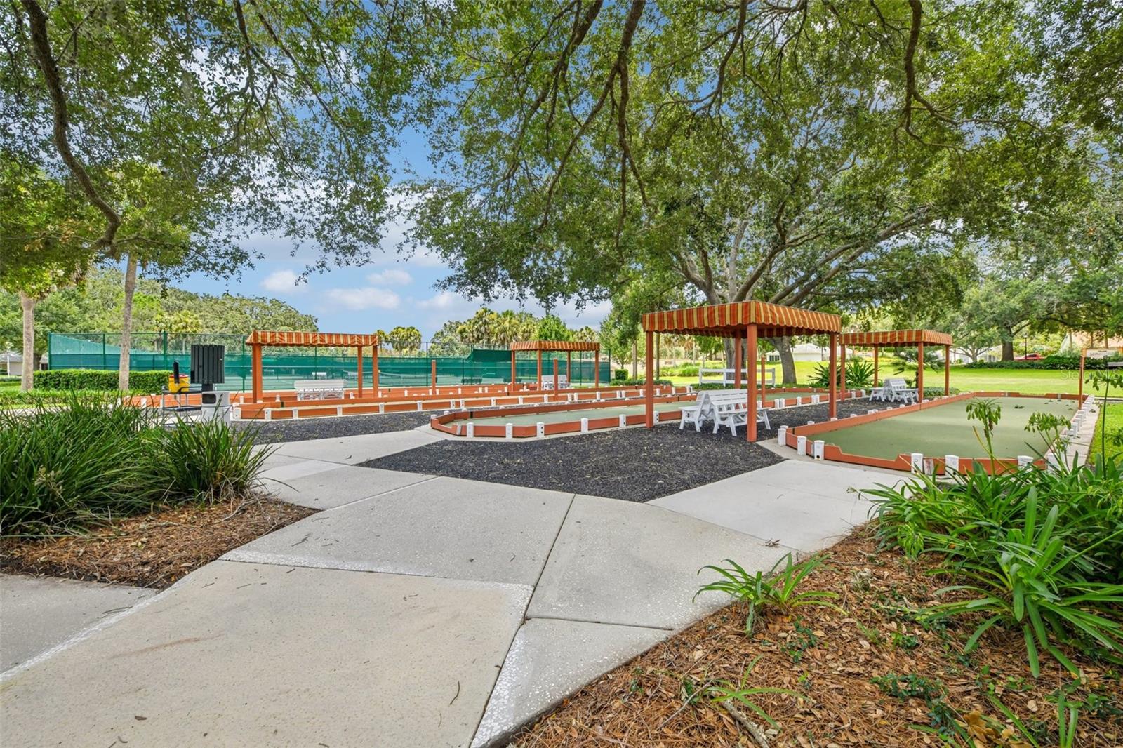 Image 41 of 53 For 516 Loma Paseo Drive