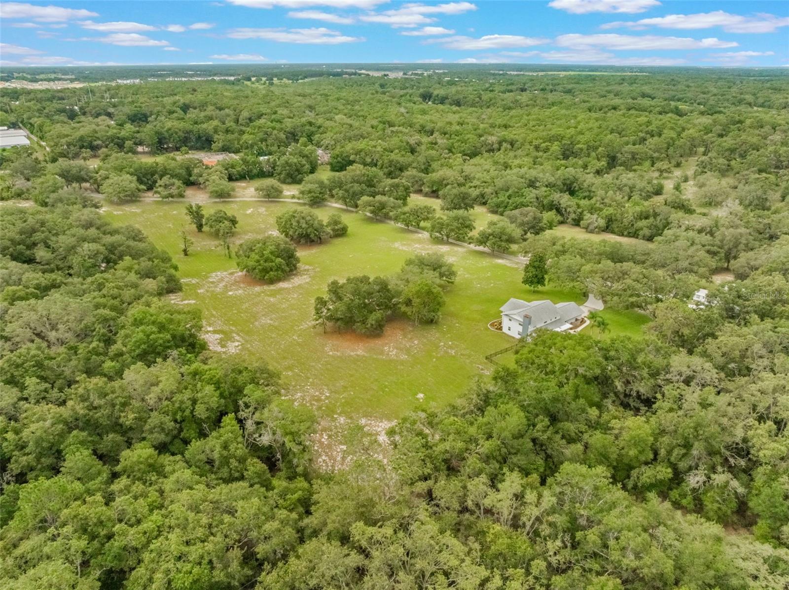 Image 61 of 65 For 5556 Round Lake Road