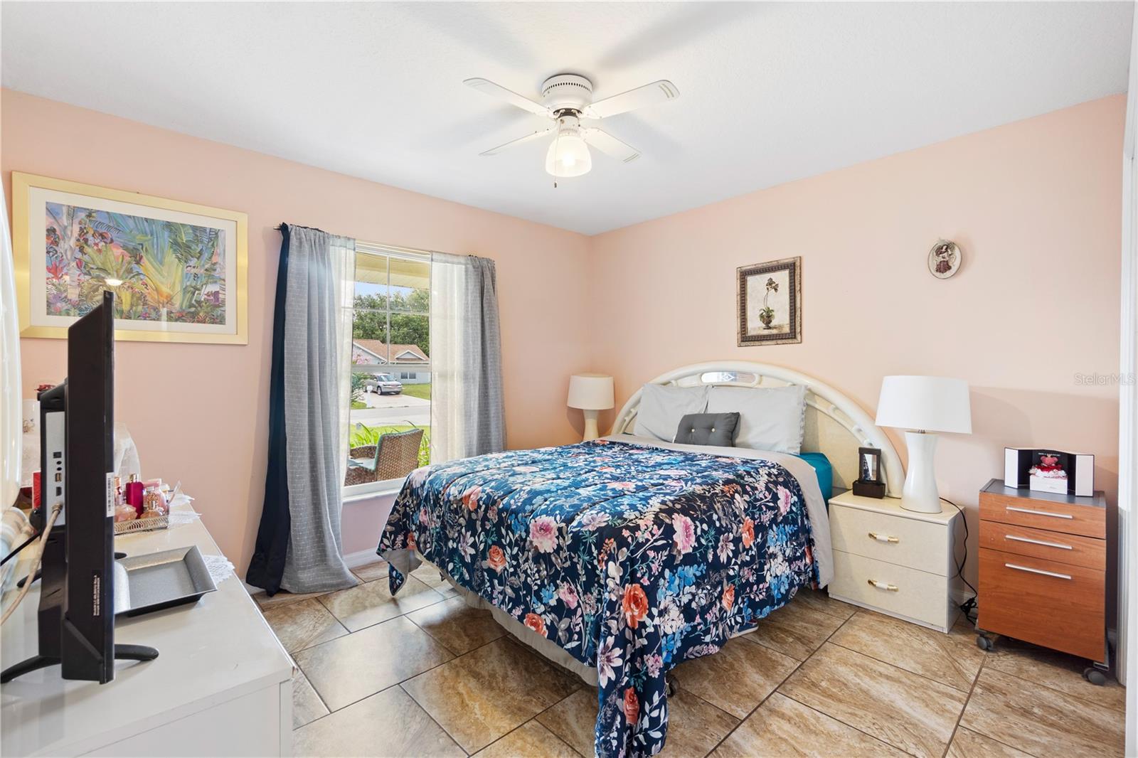 Image 21 of 38 For 10431 Reagans Run Drive