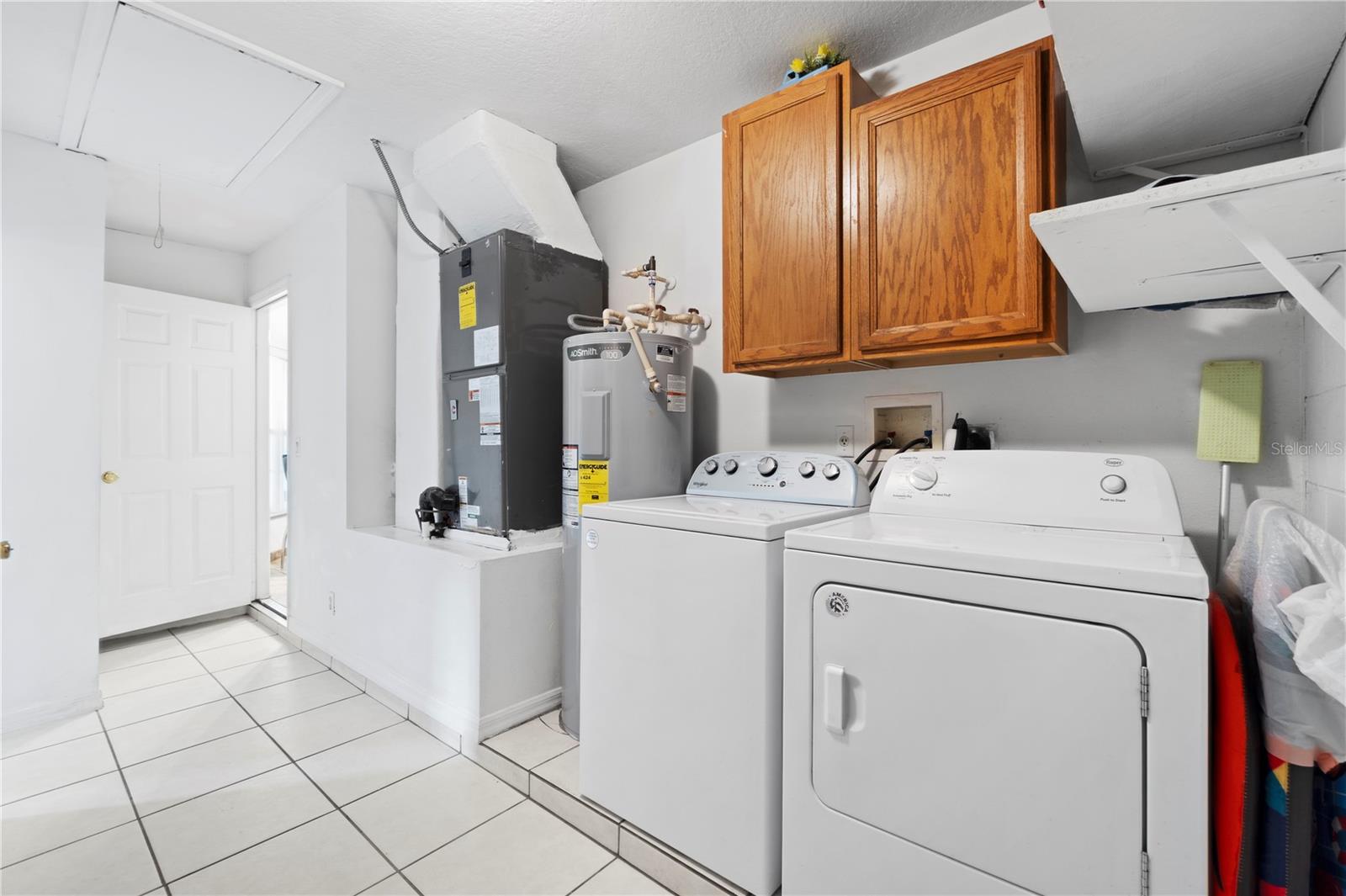 Image 24 of 38 For 10431 Reagans Run Drive