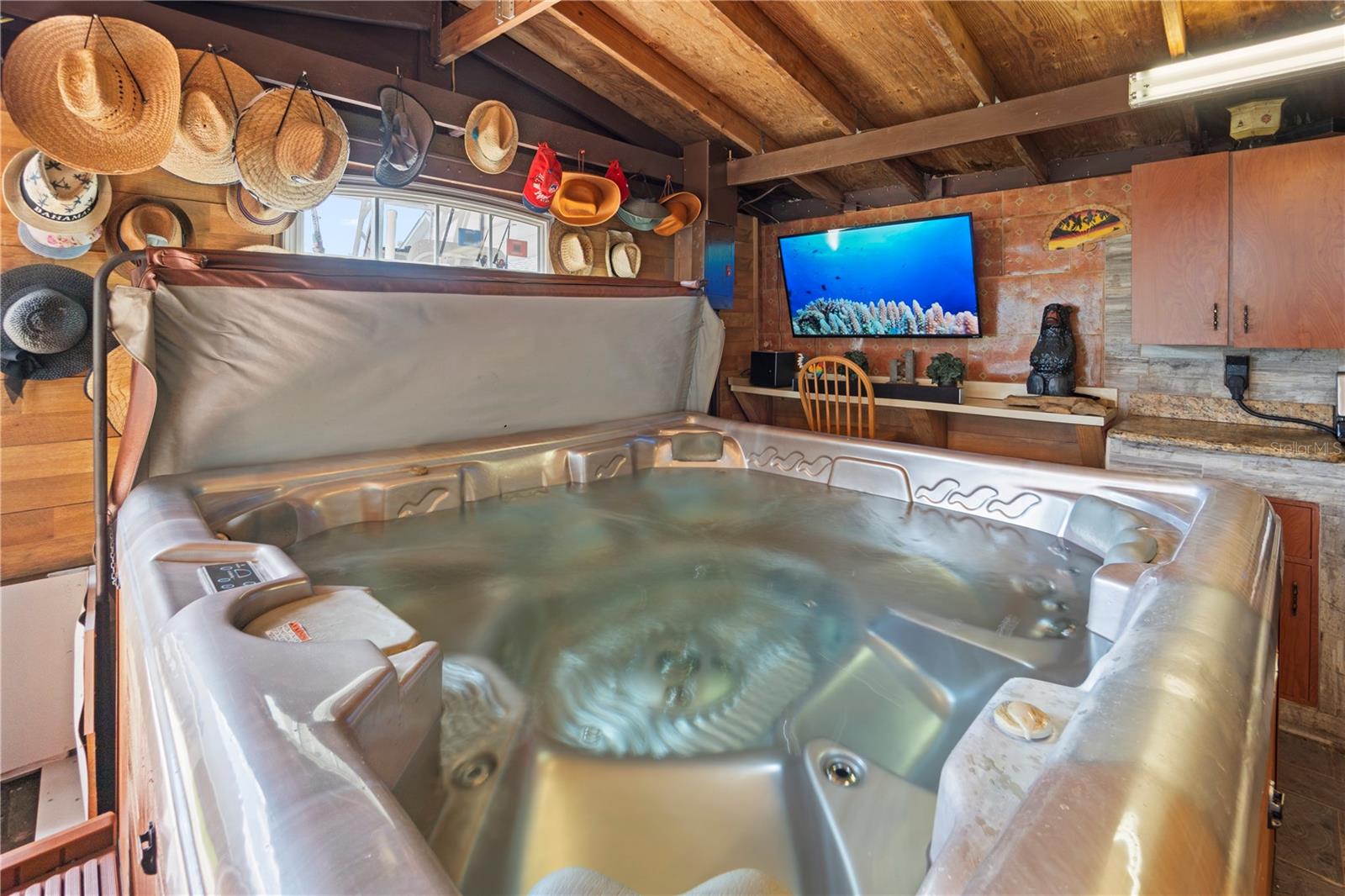 Image 34 of 38 For 10431 Reagans Run Drive