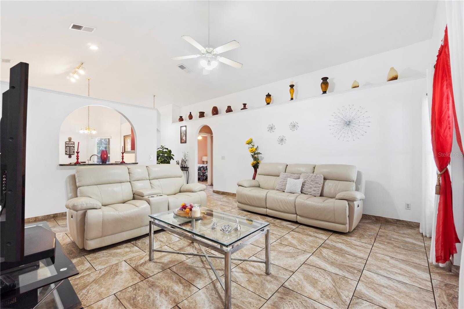 Image 8 of 38 For 10431 Reagans Run Drive