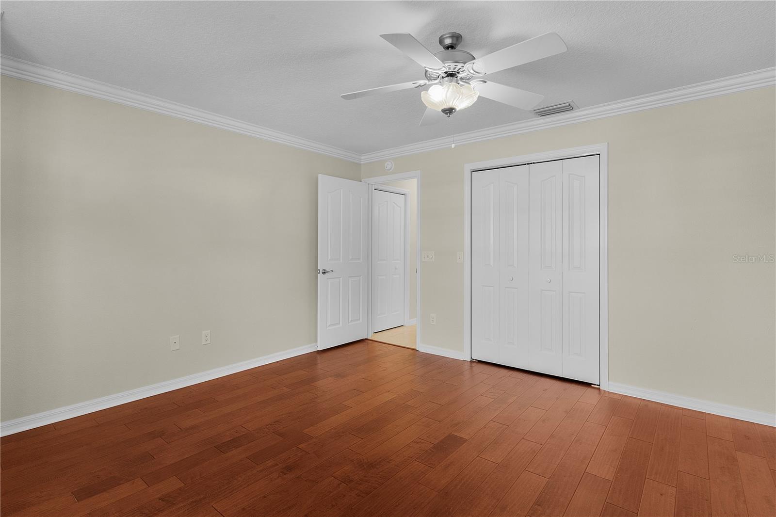 Image 38 of 68 For 1645 Norfolk Avenue