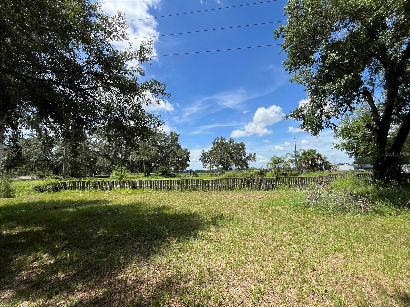 Image 12 of 43 For 411 Alibrandi Road