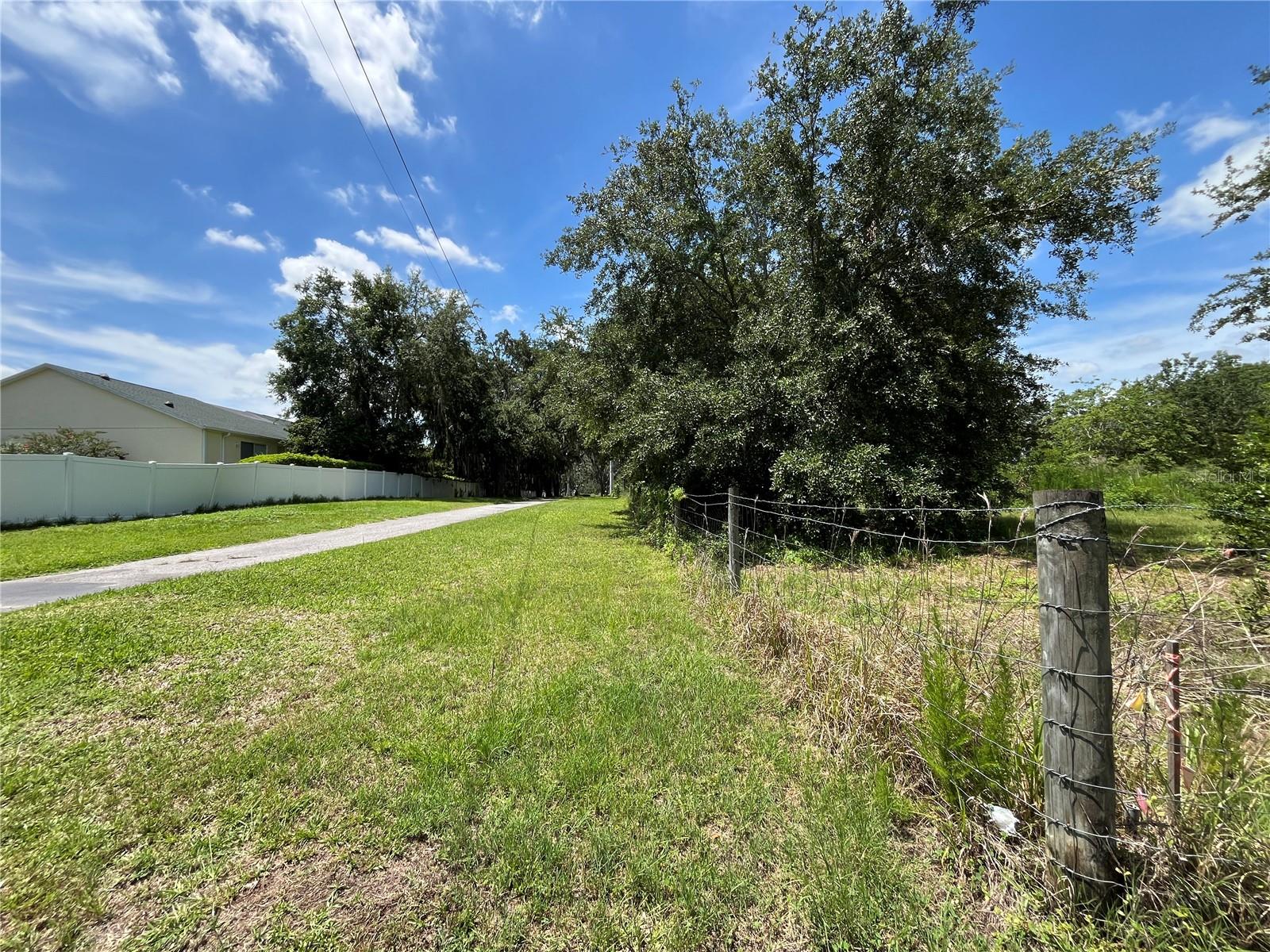 Image 30 of 43 For 411 Alibrandi Road