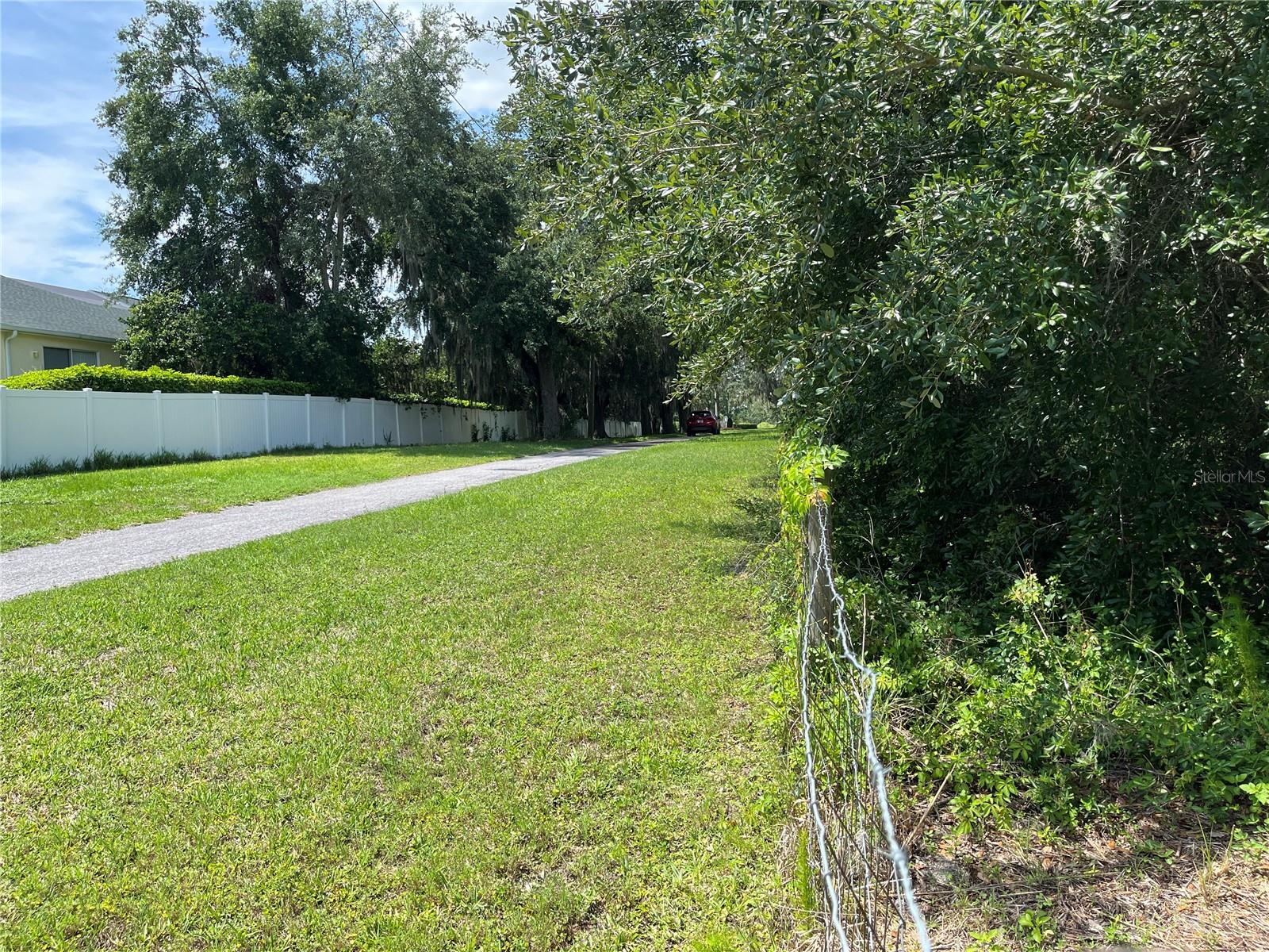 Image 7 of 43 For 411 Alibrandi Road