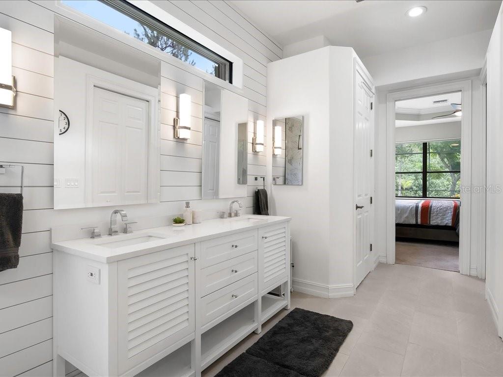 Image 35 of 57 For 2360 19th Street