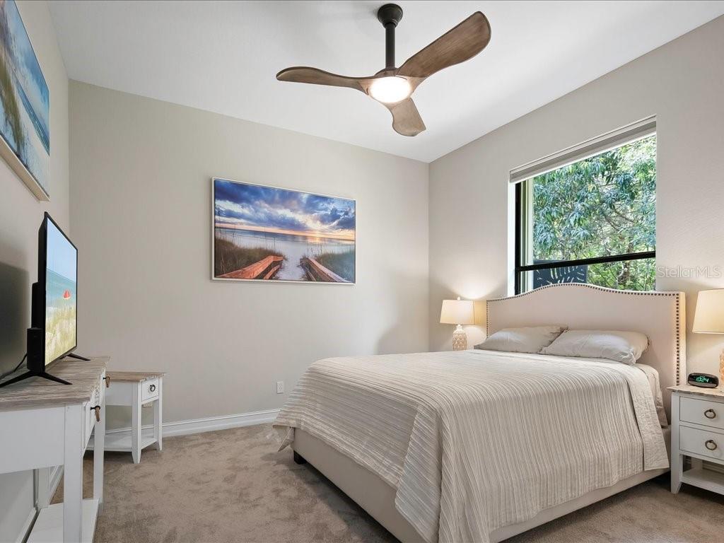 Image 42 of 57 For 2360 19th Street