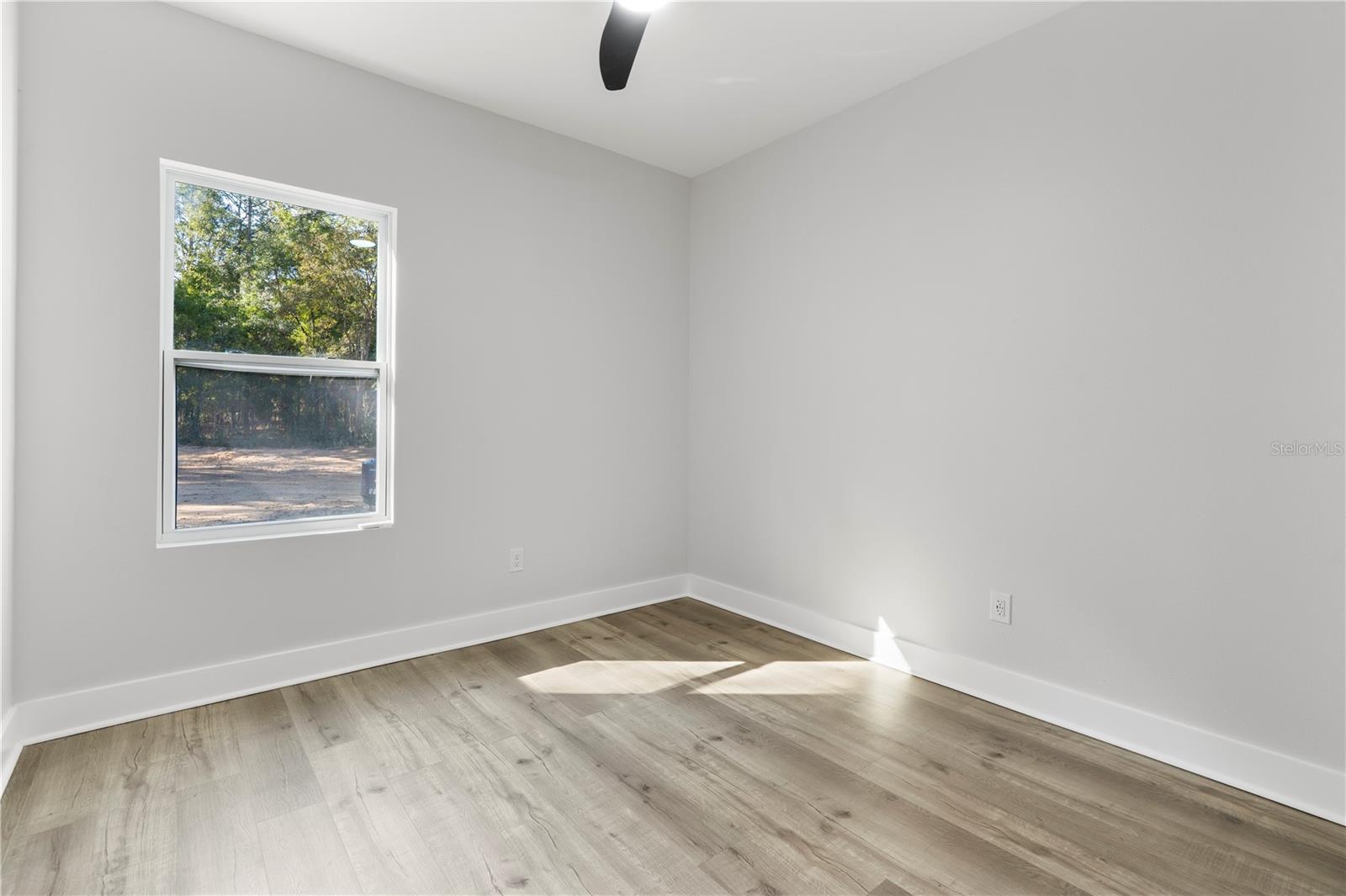 Image 13 of 18 For 12412 98th Street