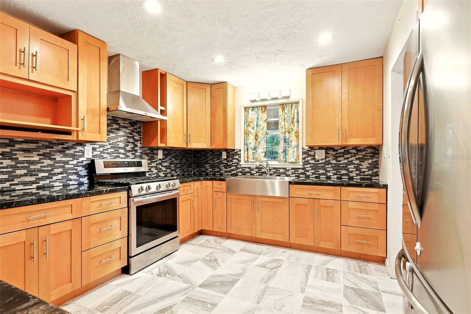 Image 10 of 41 For 25888 157th Lane