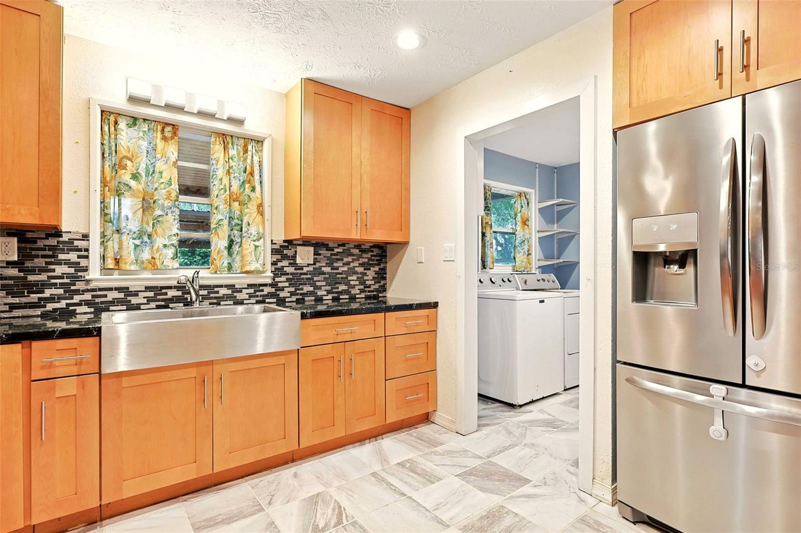 Image 11 of 41 For 25888 157th Lane