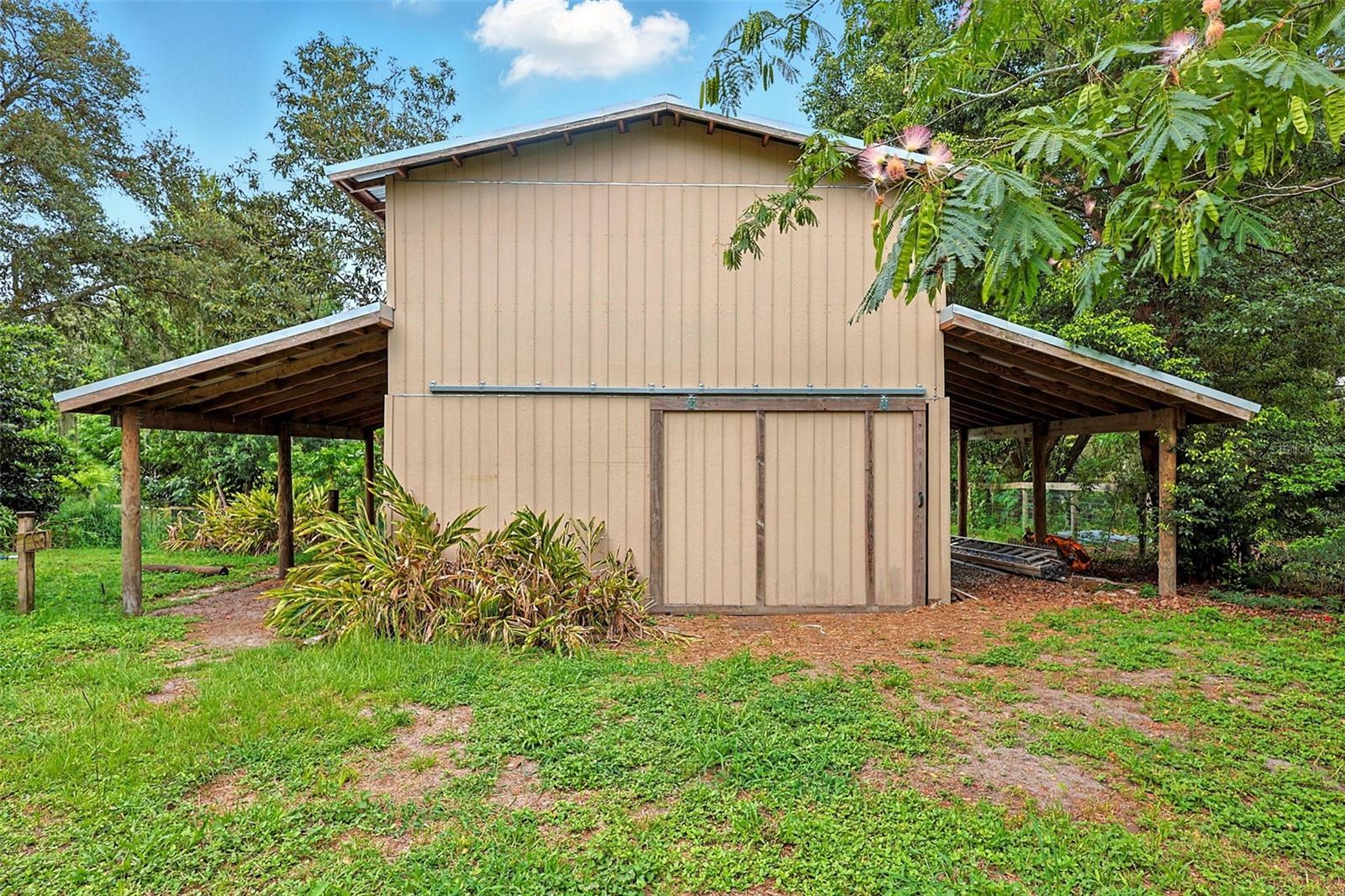 Image 33 of 41 For 25888 157th Lane