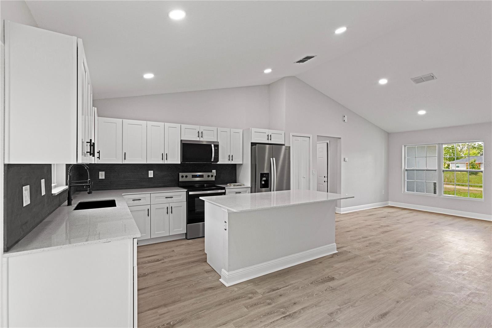 Image 10 of 25 For 3738 149th Terrace