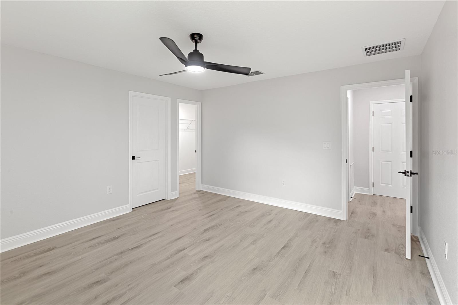 Image 21 of 25 For 3738 149th Terrace