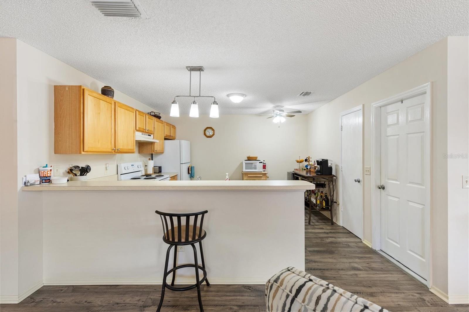Image 13 of 30 For 16938 94th Sunnybrook Circle