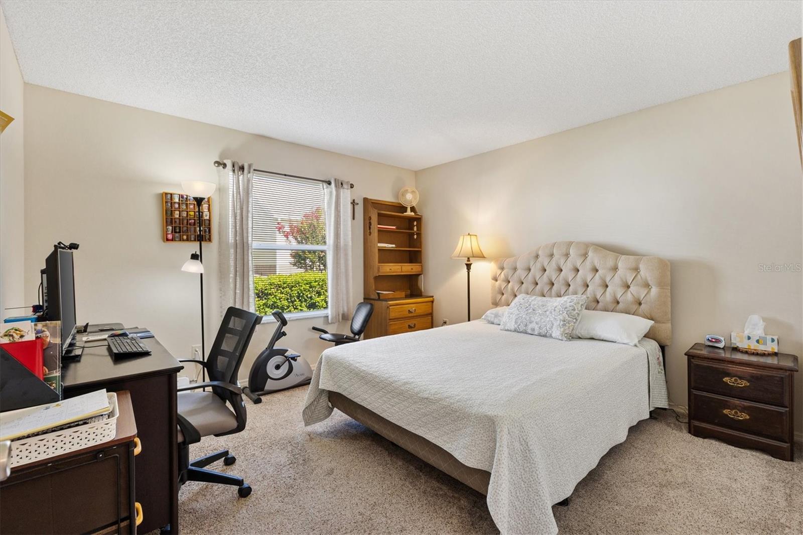 Image 20 of 30 For 16938 94th Sunnybrook Circle