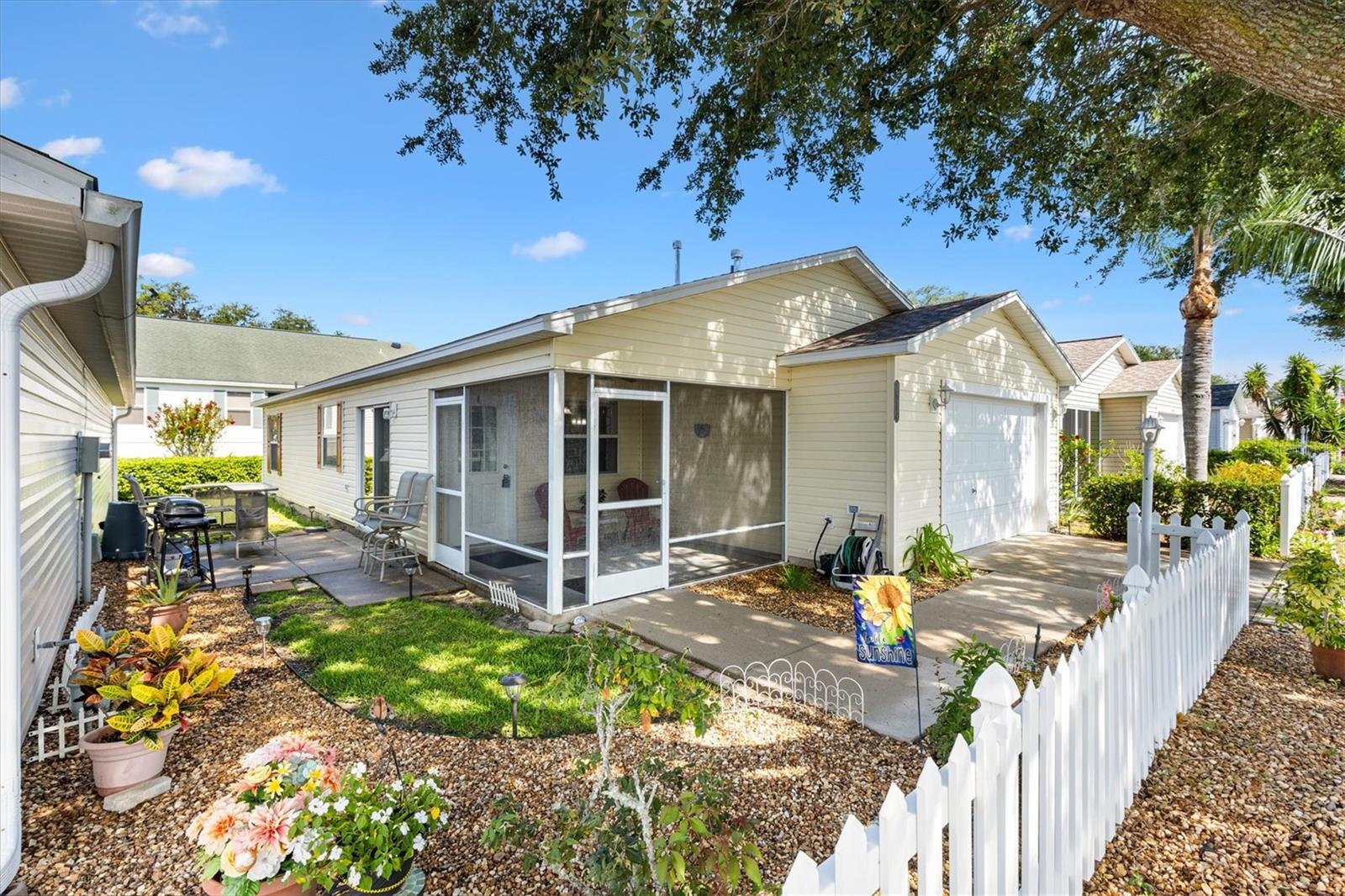 Image 4 of 30 For 16938 94th Sunnybrook Circle