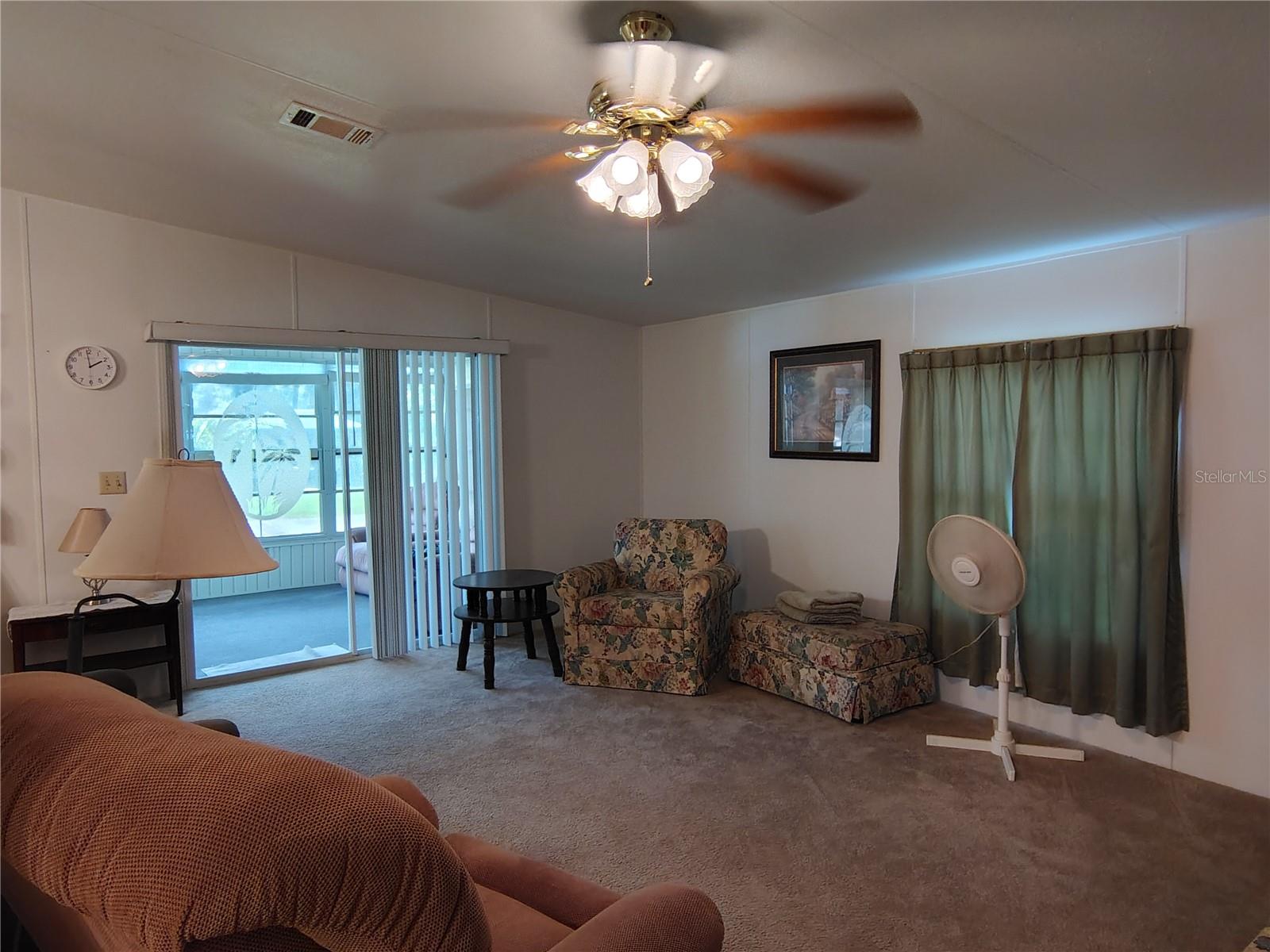 Image 44 of 82 For 52 Outlet Drive
