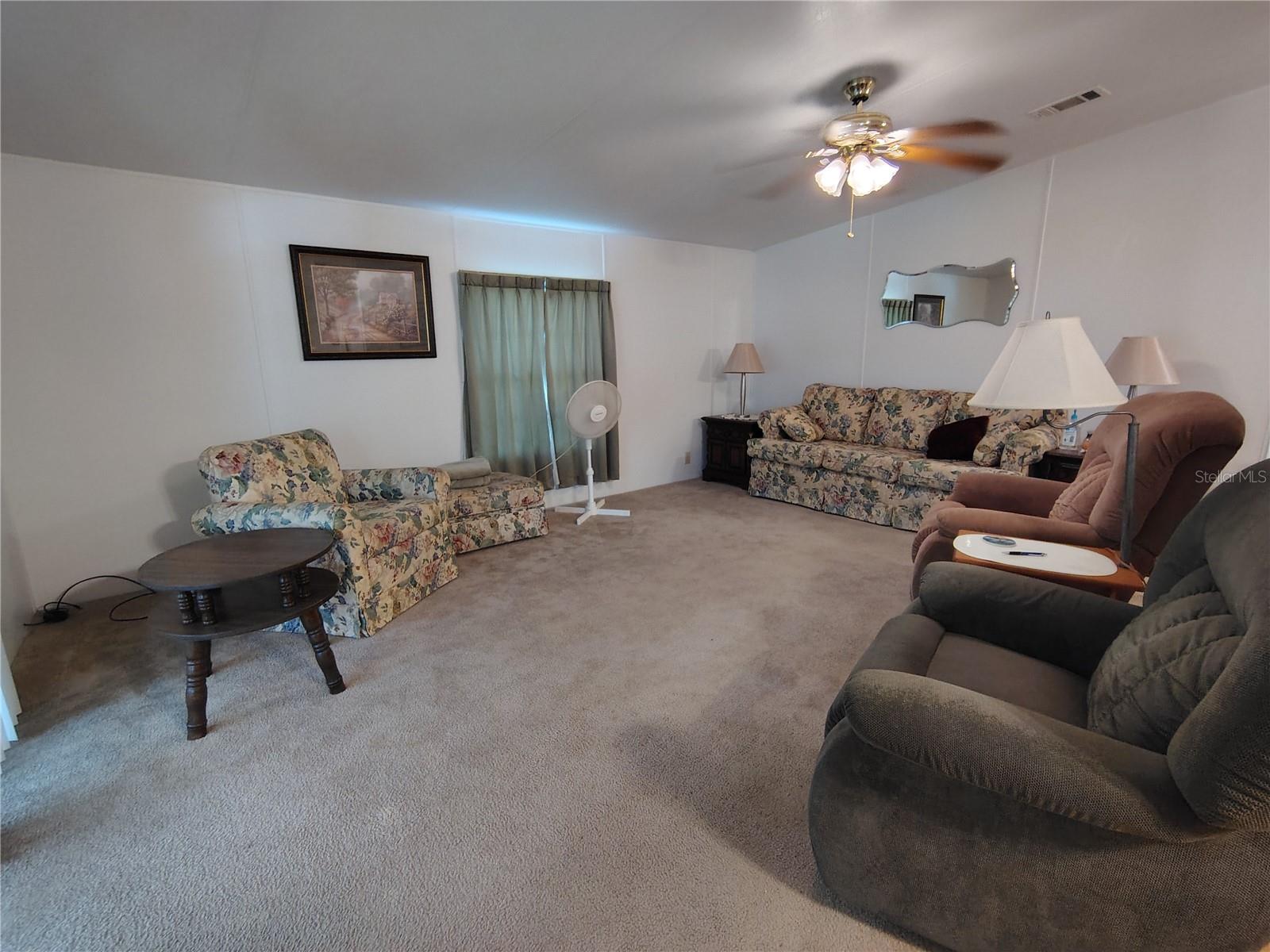Image 46 of 82 For 52 Outlet Drive