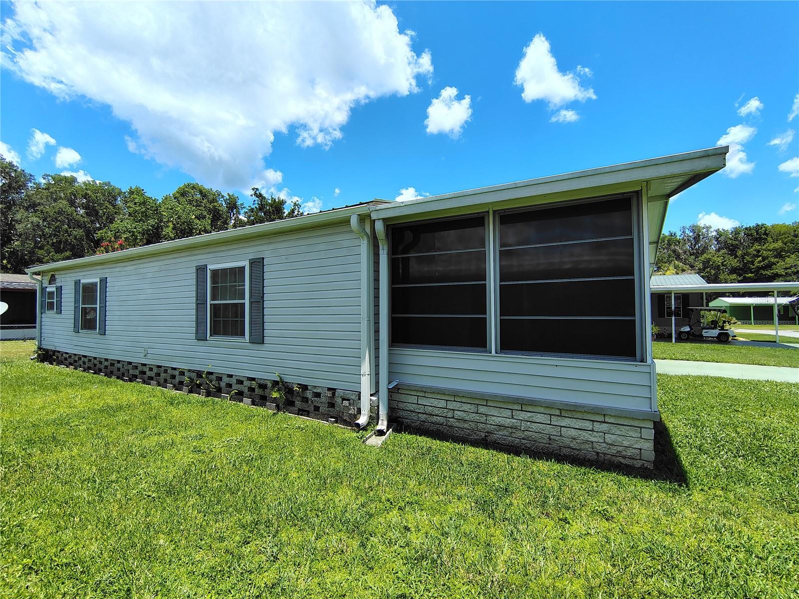 Image 9 of 82 For 52 Outlet Drive