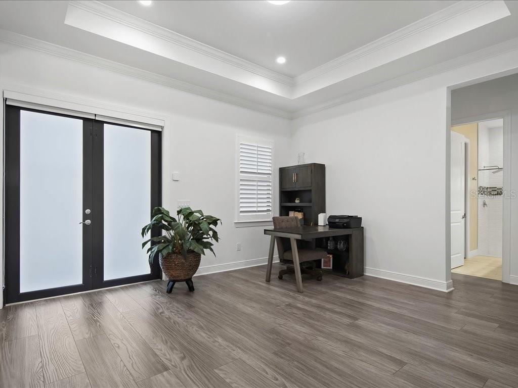 Image 15 of 48 For 836 14th Street Se