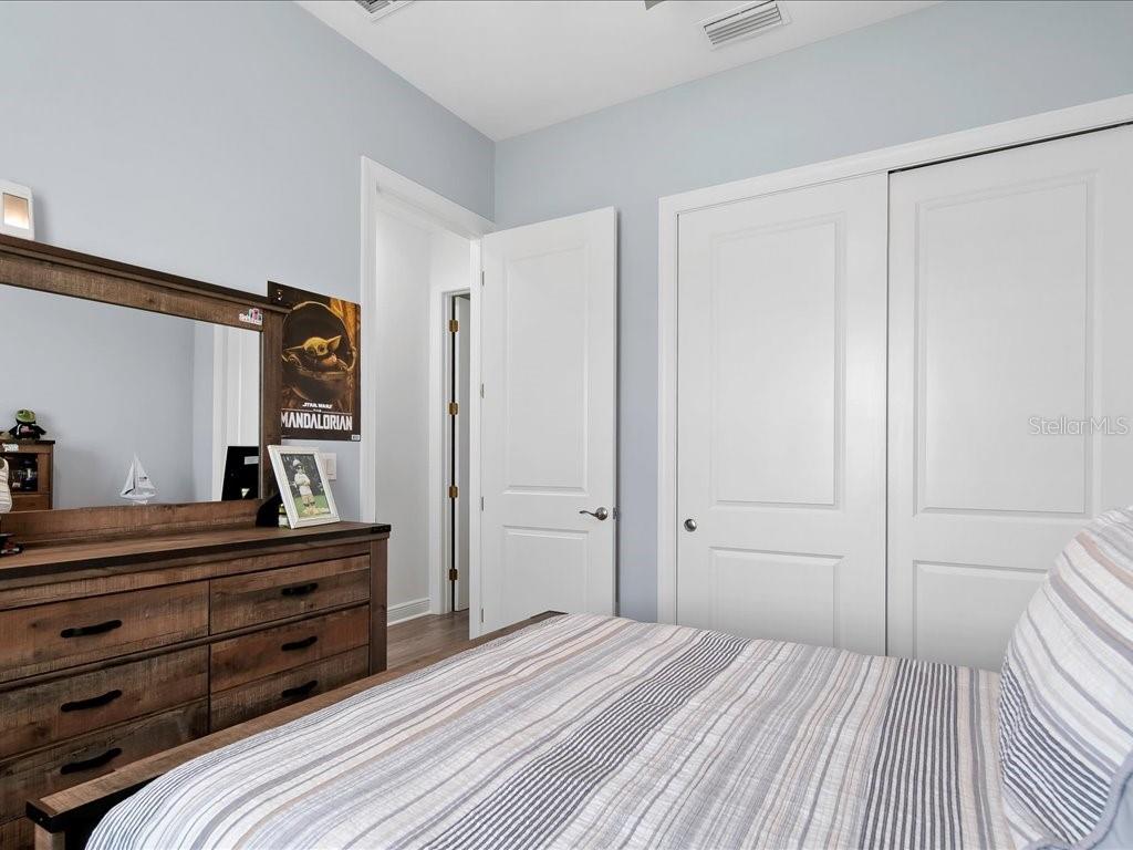 Image 26 of 48 For 836 14th Street Se