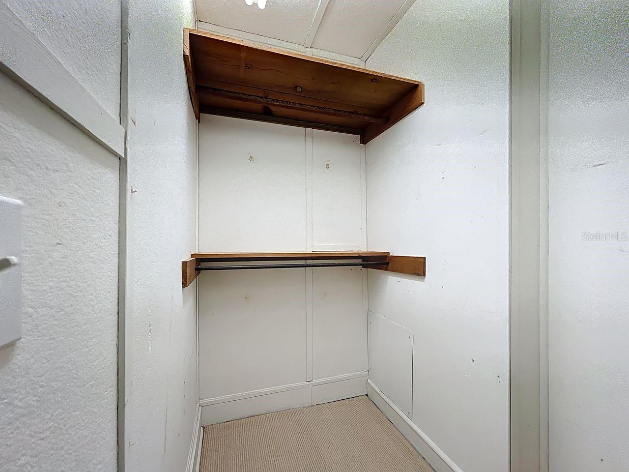 Image 13 of 48 For 1109 Edmonds Street