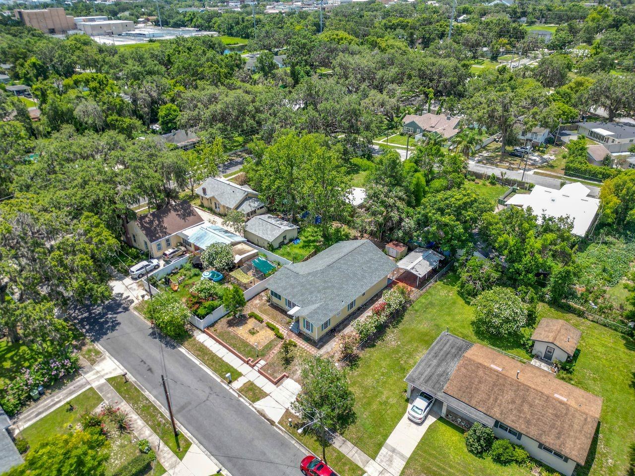 Image 34 of 48 For 1109 Edmonds Street
