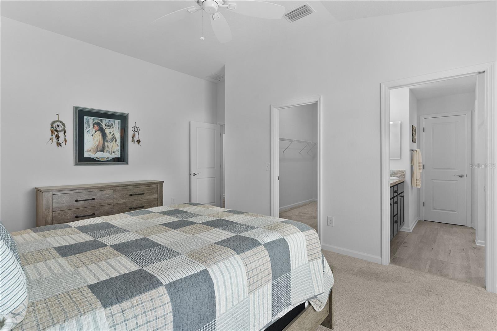 Image 19 of 42 For 4874 Noreen Court