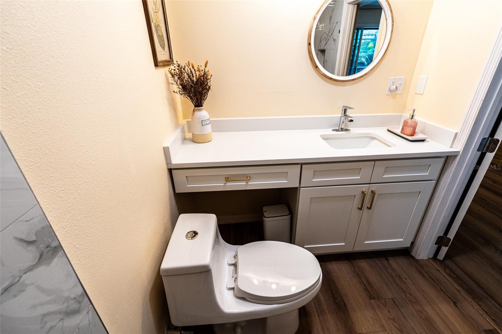 Image 46 of 60 For 681 Greywood Drive